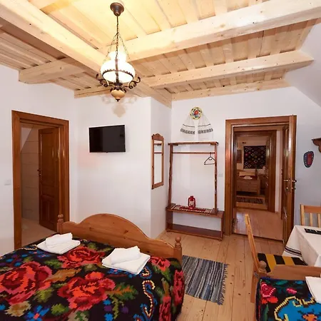 Pensiunea Agroturistica Casa Pribegilor * Breb