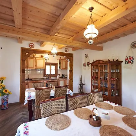 Guest house Pensiunea Agroturistica Casa Pribegilor