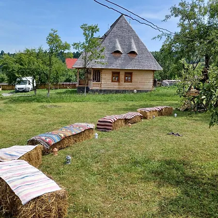 Pensiunea Agroturistica Casa Pribegilor *